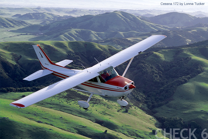 Cessna 172 by Lonna Tucker